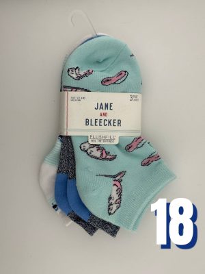 Jane and Bleecker - Low Cut 18